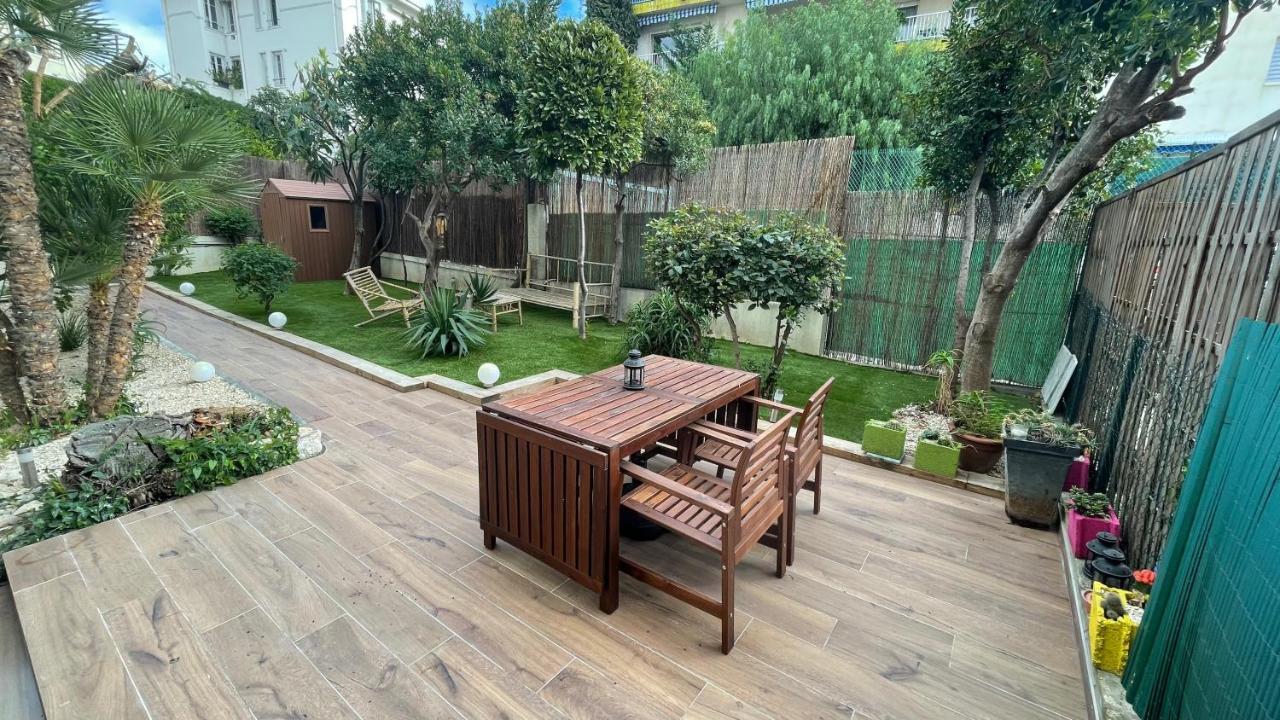 Ferienwohnung Le Jardin Du Port Nizza Exterior foto